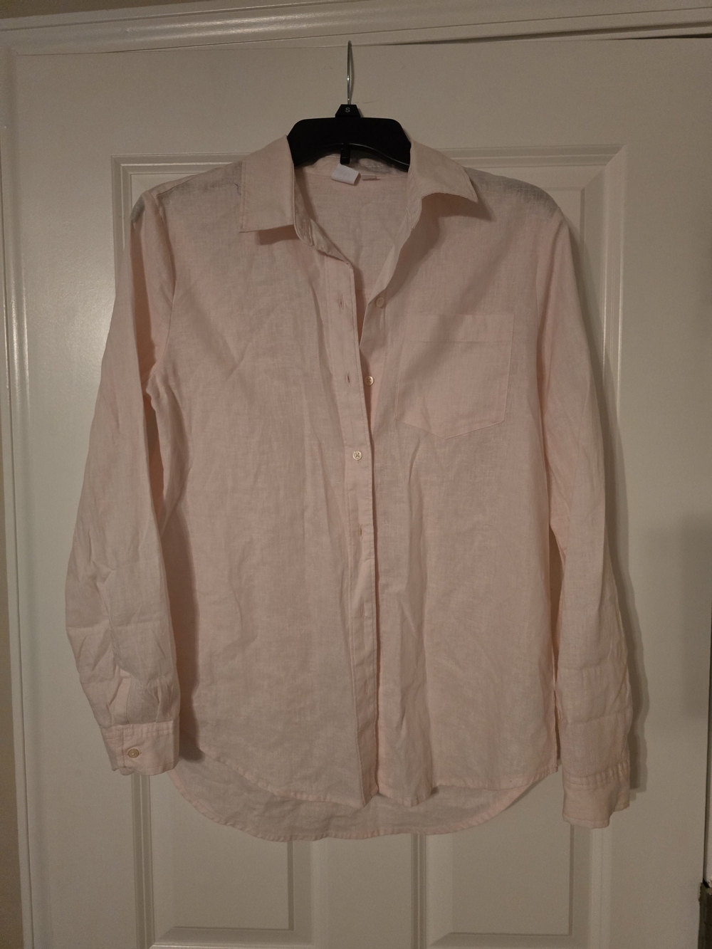 GAP Women's Blush Pink Long-Sleeve Button-Down Shirt